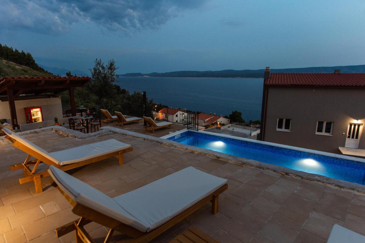 Exclusive Villa Almissa With Swimming Pool And Sea View Lokva Rogoznica Exterior foto