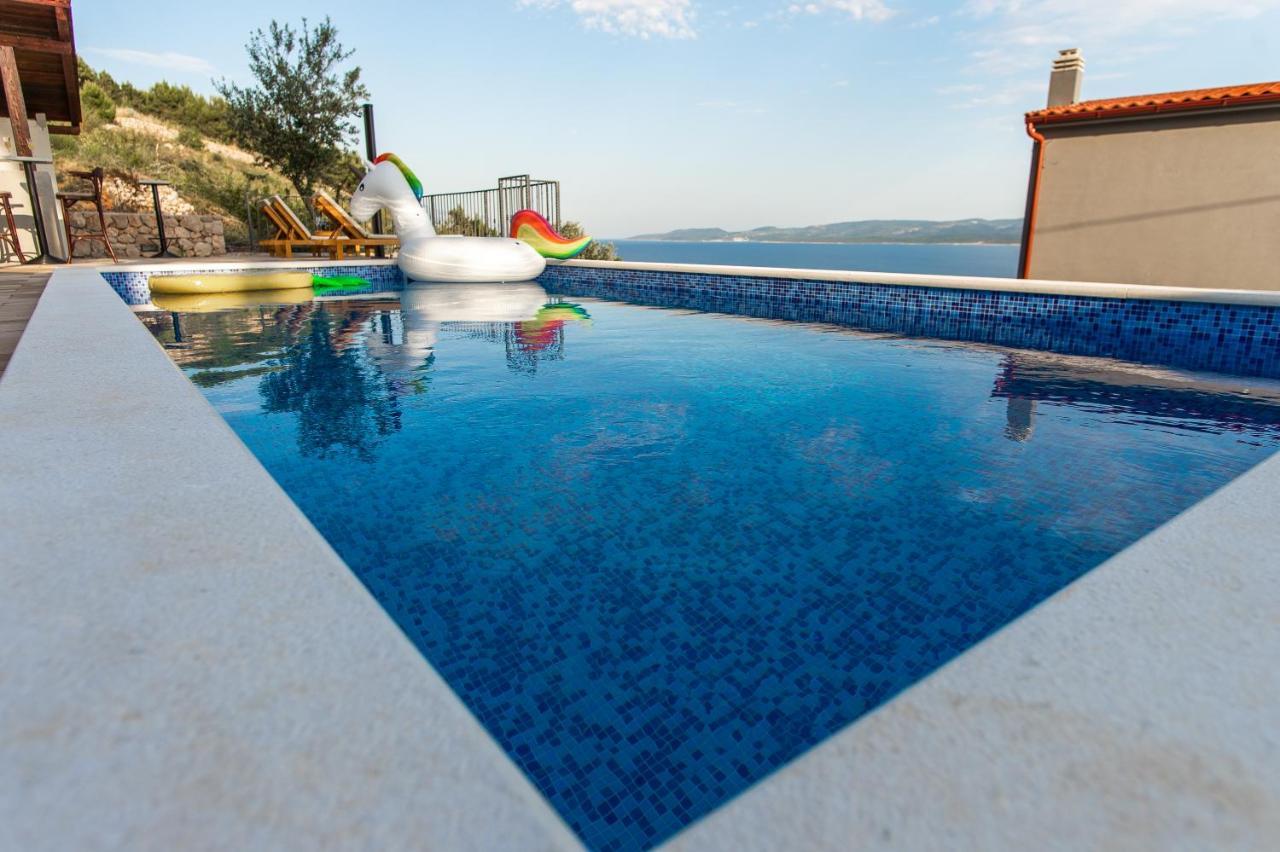 Exclusive Villa Almissa With Swimming Pool And Sea View Lokva Rogoznica Exterior foto