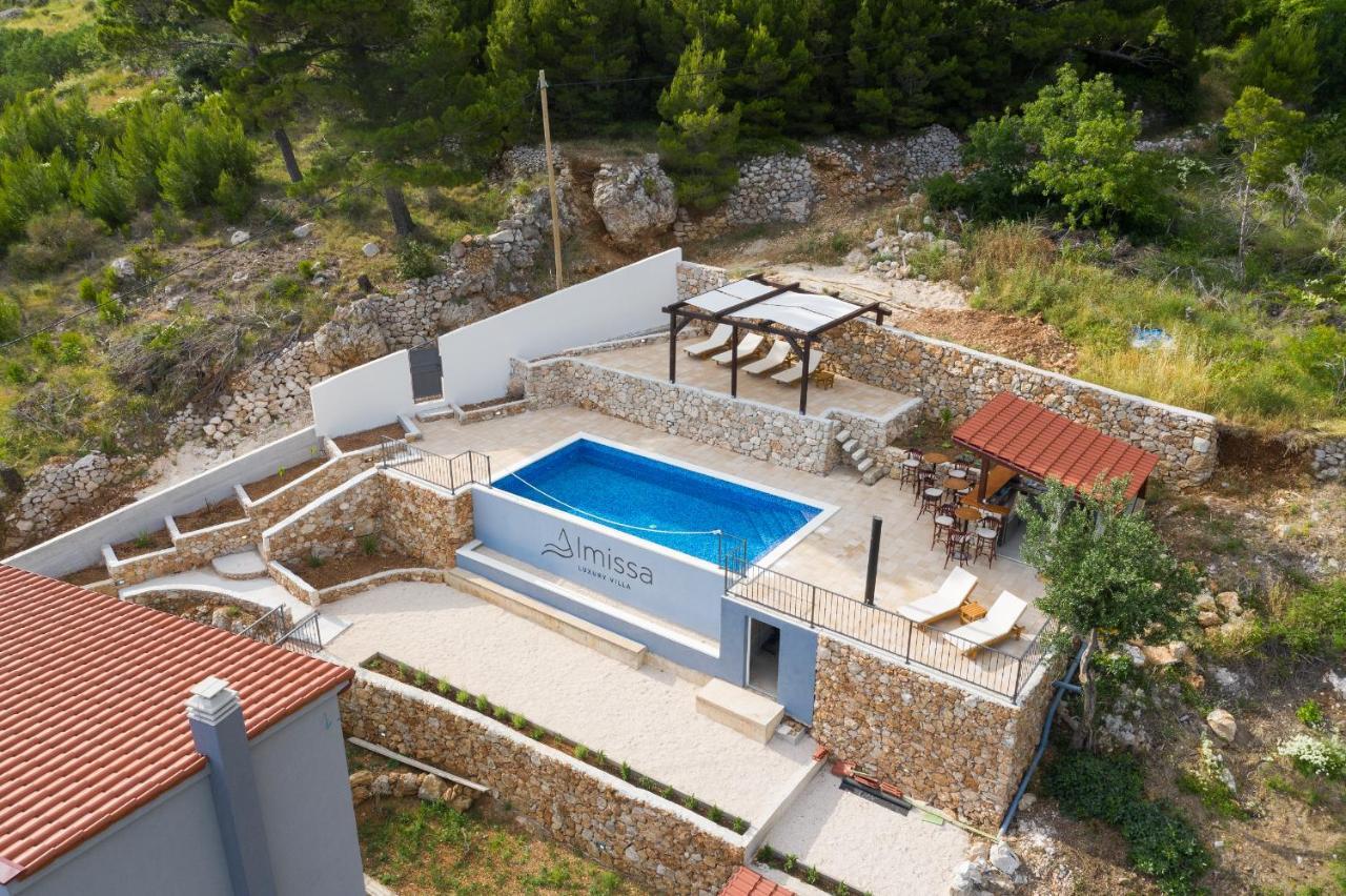 Exclusive Villa Almissa With Swimming Pool And Sea View Lokva Rogoznica Exterior foto